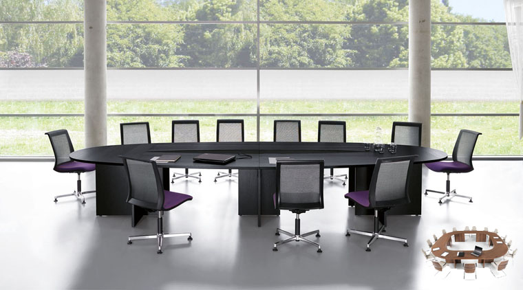 Konferenztisch für 10-14 Personen