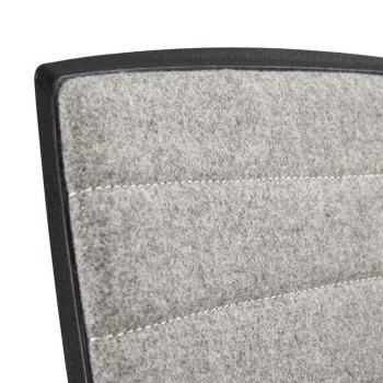 Bürostuhl mit Wollbezug